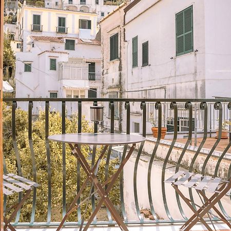Residenza Ester Amalfi Dış mekan fotoğraf