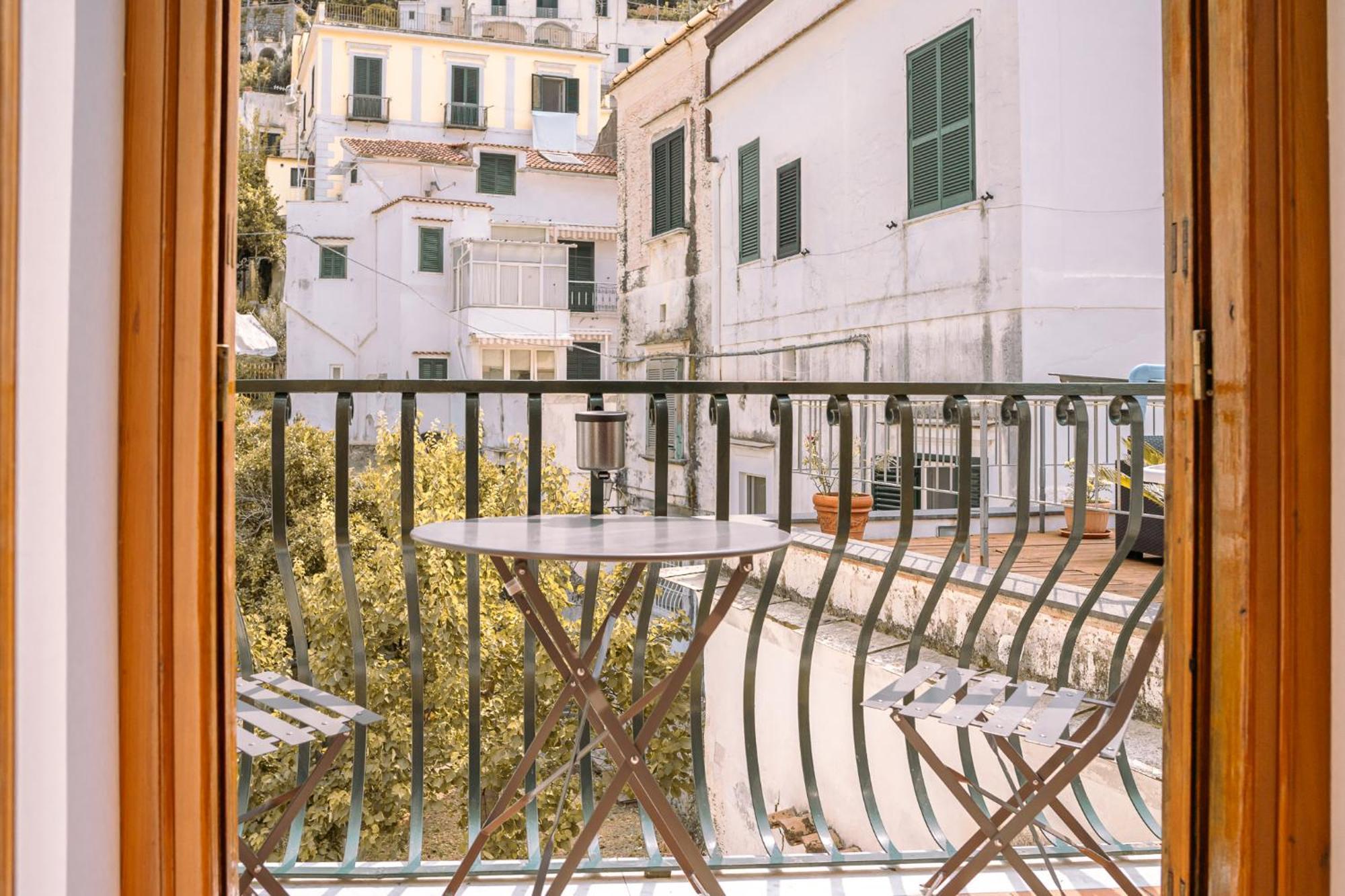 Residenza Ester Amalfi Dış mekan fotoğraf